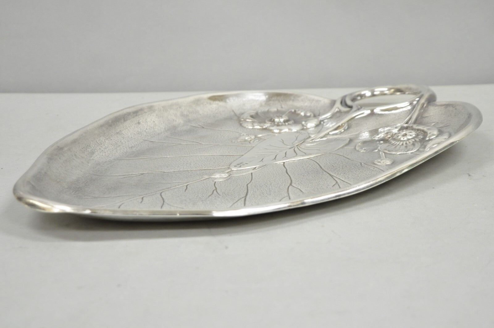 Antique Reed & Barton Art Nouveau Deco Lily Pad Leaf 20" Trinket Dish Bar Tray