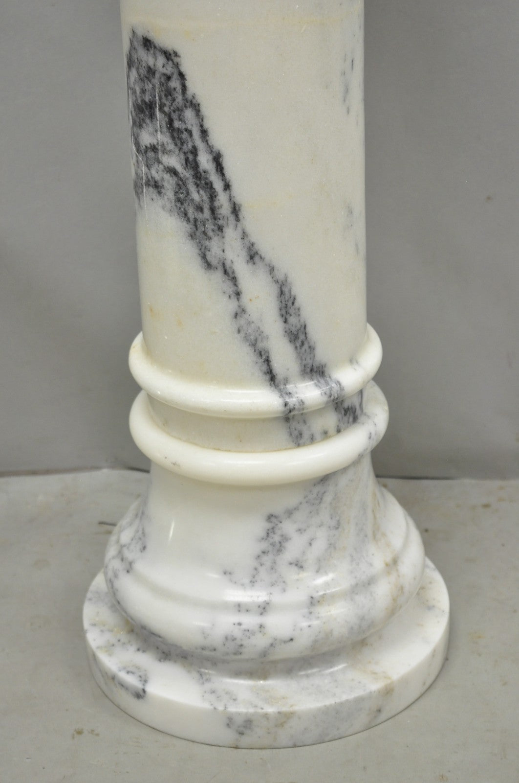 Vintage Italian Classical White Marble Column Form Round 32" Pedestal Bust Stand