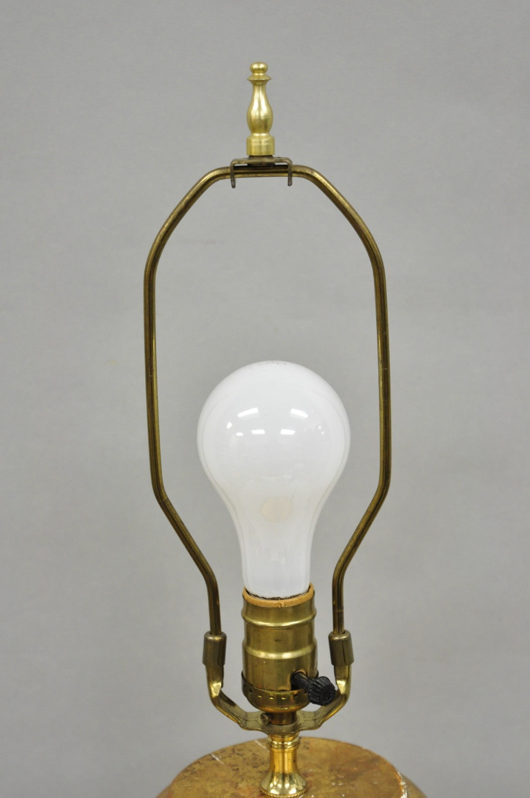 Vintage Italian Neoclassical Style Gold Giltwood Empire Urn Form Table Lamp