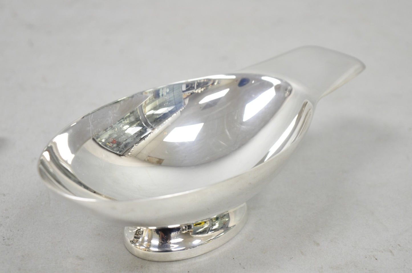 Christofle France Gallia Silver Plated Figural Gravy Sauce Boat w/ Swan Spoon