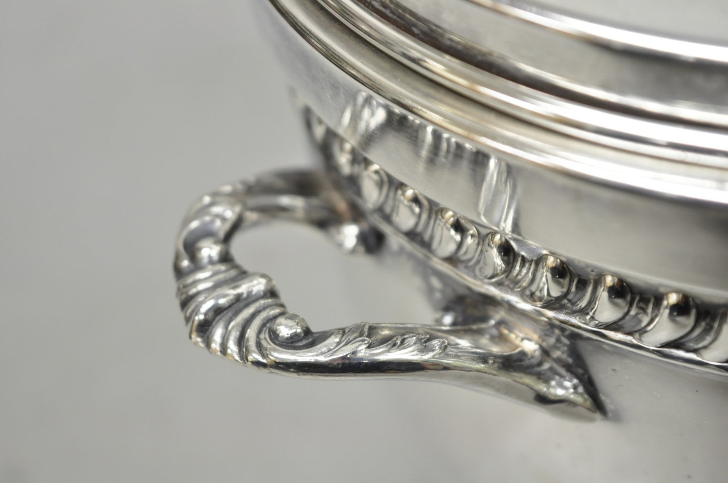Vintage Sheffield Victorian Silver Plated Glass Lined Bar Ice Bucket w/ Lid