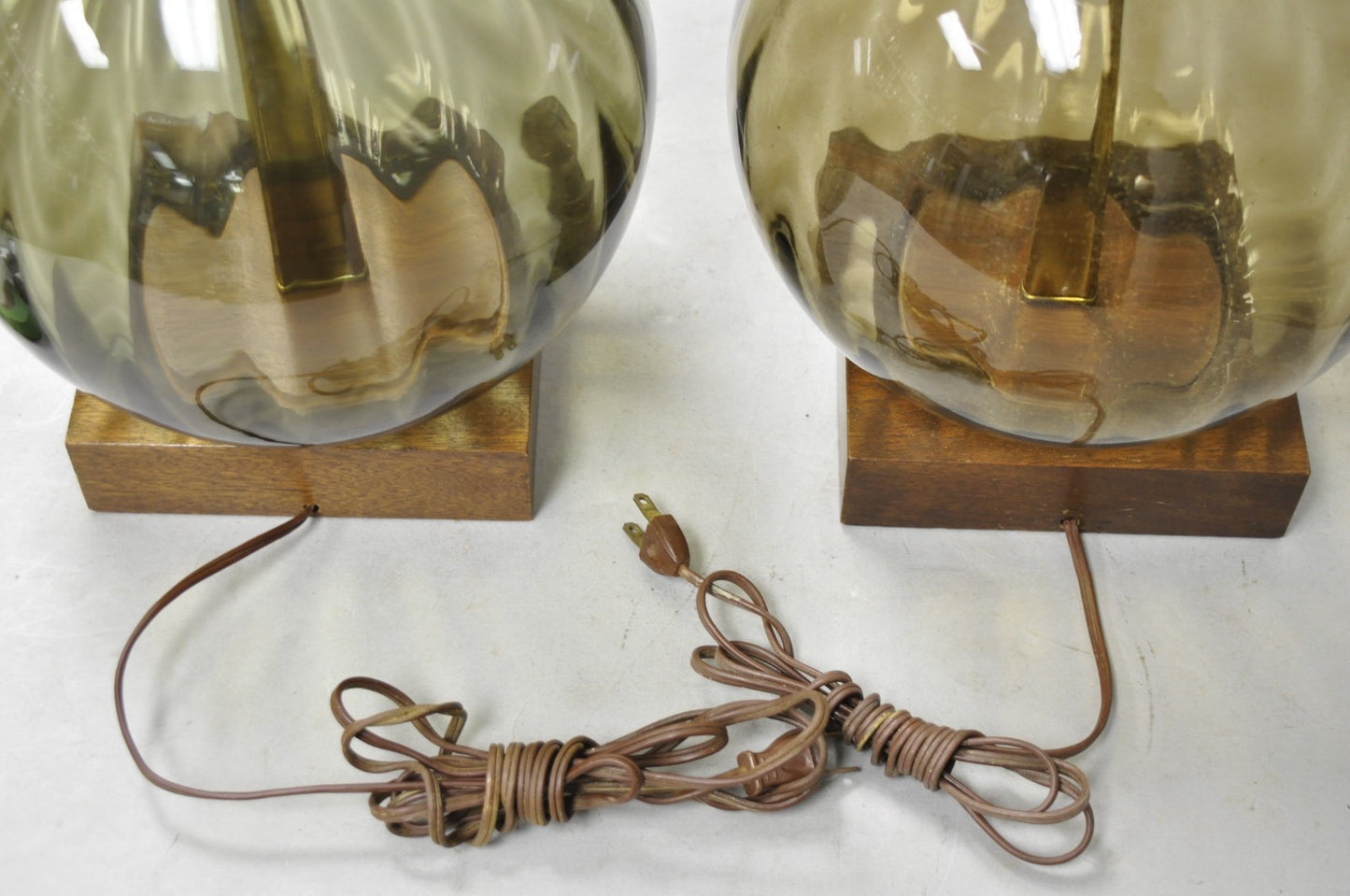 Vintage Mid Century Modern Ribbed Smoked Glass Orb Pineapple Table Lamps - Pair