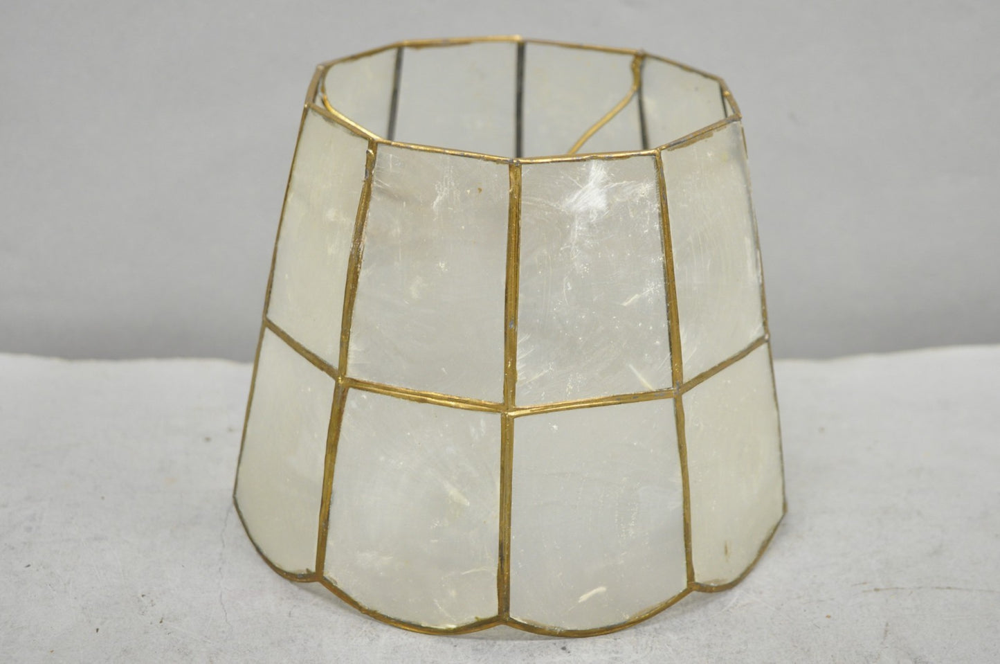 Vintage Italian Hollywood Regency Capiz Shell Gold 7.25 Round Clip On Lamp Shade