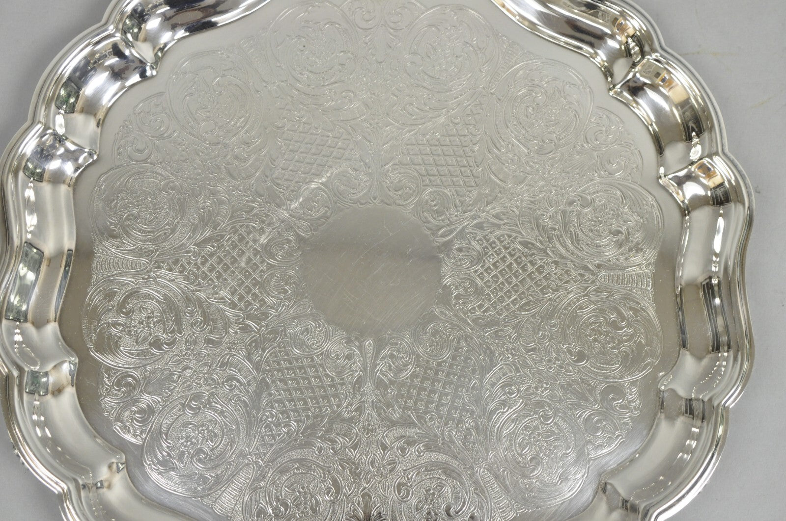 Vintage Sheridan Victorian Silver Plated Footed Round Serving Platter Bar Tray