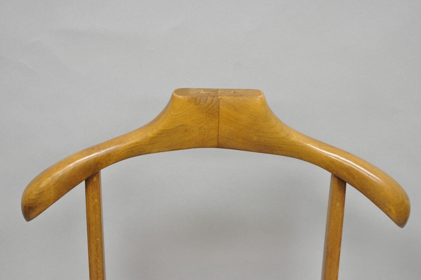 Vintage Mid Century Italian Style Modern Beech Wood Clothing Valet Chair Seat, B