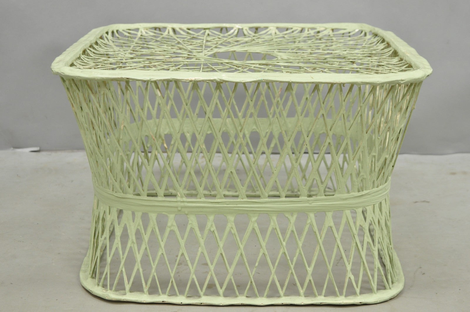 Vintage Russell Woodard Mid Century Modern Spun Fiberglass Footstool Ottoman