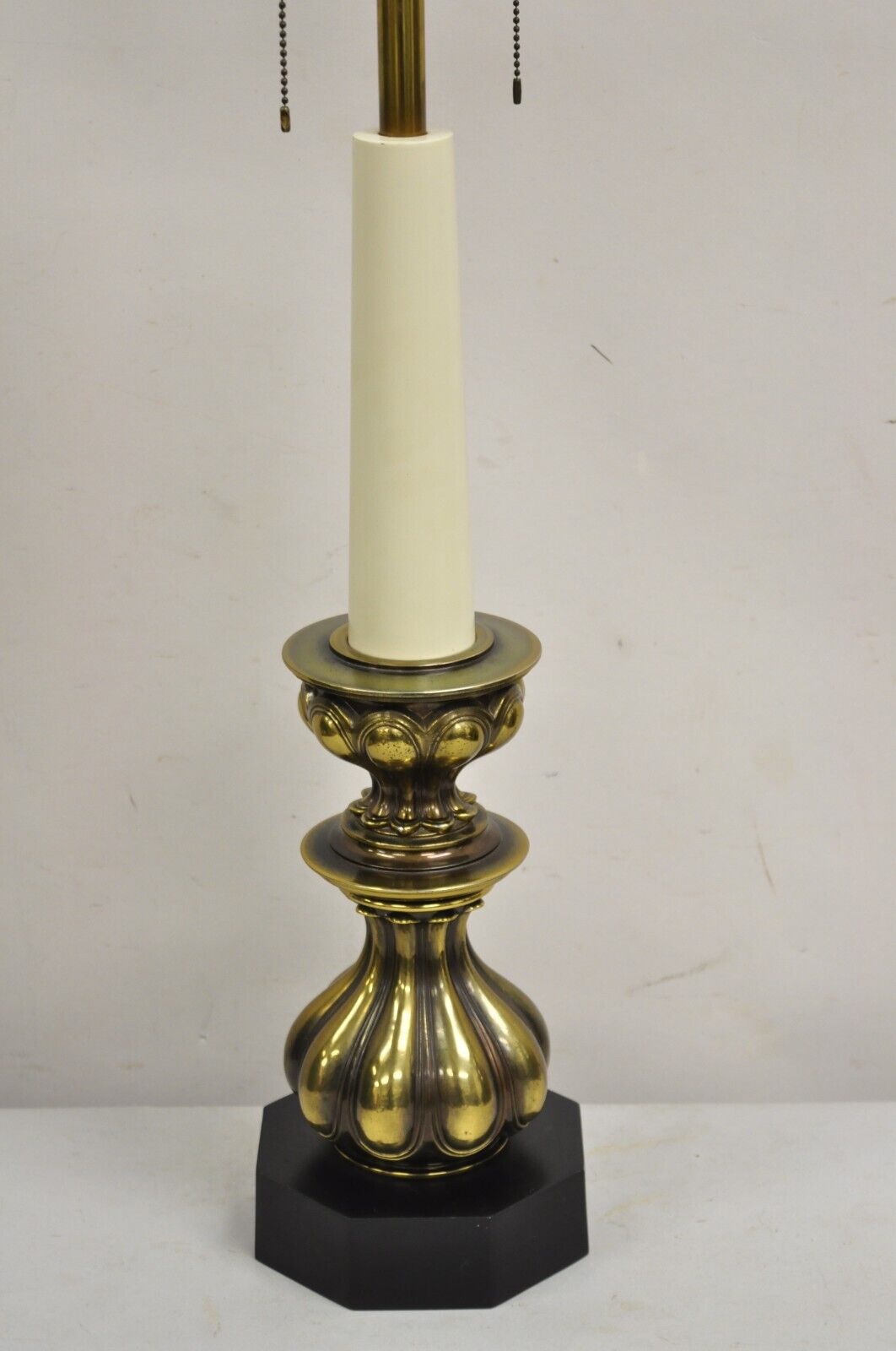 Vintage Stiffel Hollywood Regency Brass Baroque Candlestick Table Lamp