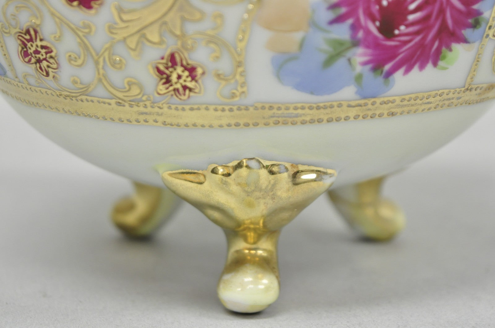 Antique Nippon Moriage Porcelain Twin Handle Ball Vase w/ Hand Painted Roses (B)