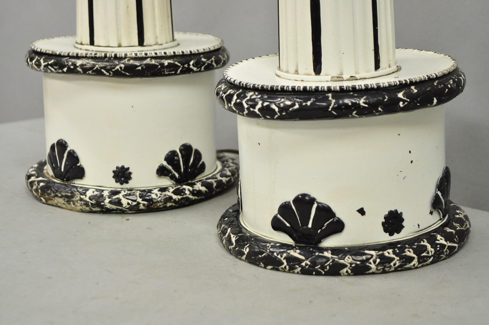 Vintage Hollywood Regency Lotus Leaf Black & White Metal Column Table Lamps Pair