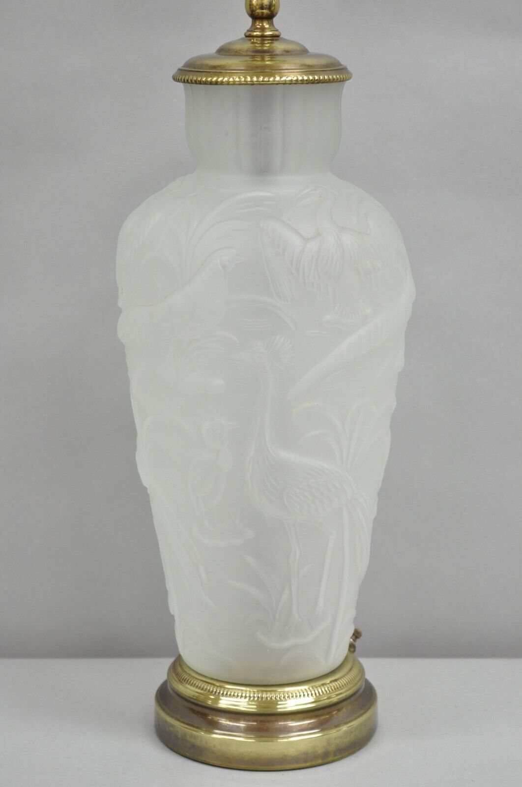 Vintage Chinoiserie Raised Satin Glass Tropical Birds Art Nouveau Table Lamp