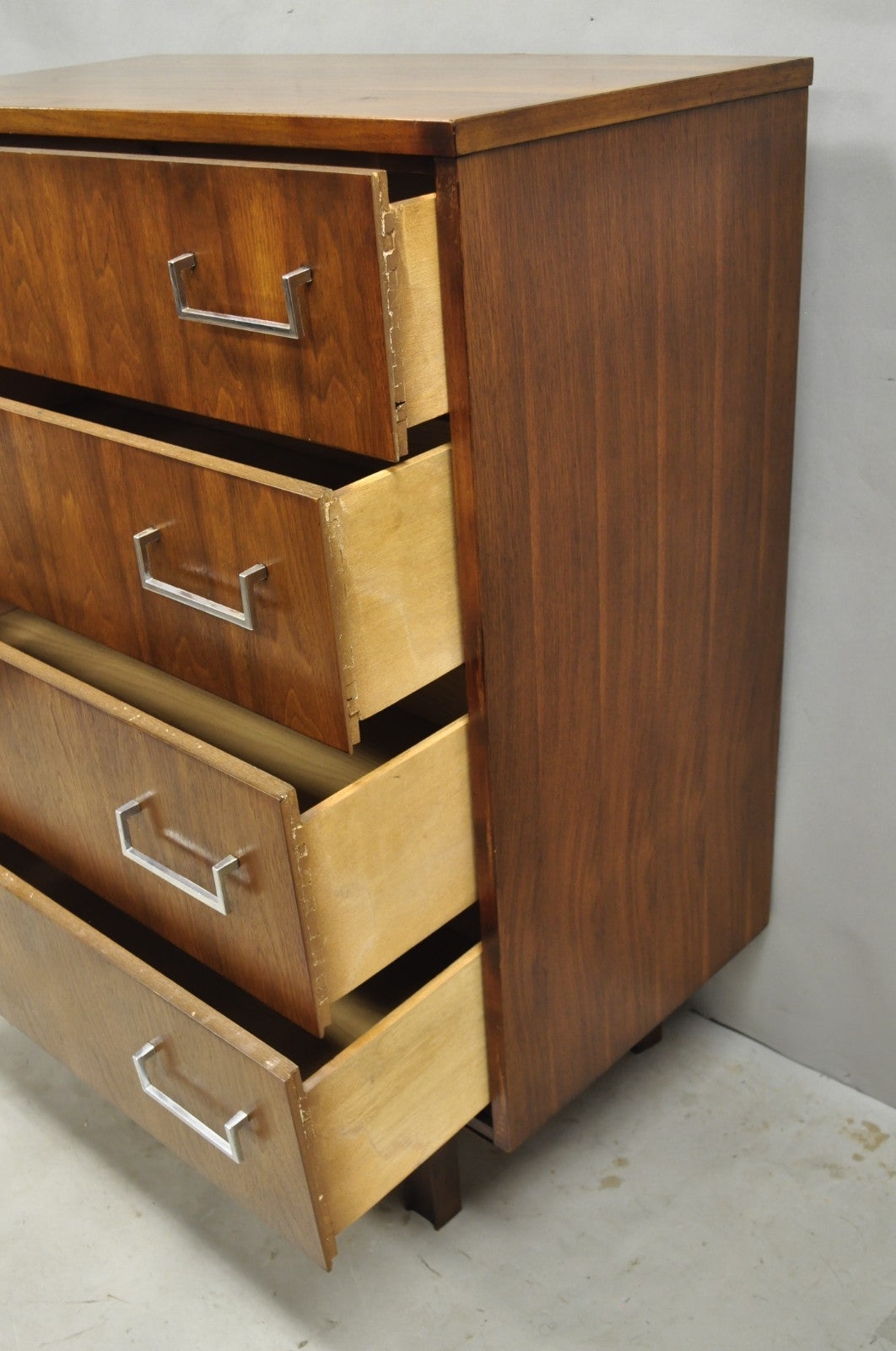 Vintage Mid Century Modern Walnut Veneer 4 Drawer Chrome Pull Tall Chest Dresser
