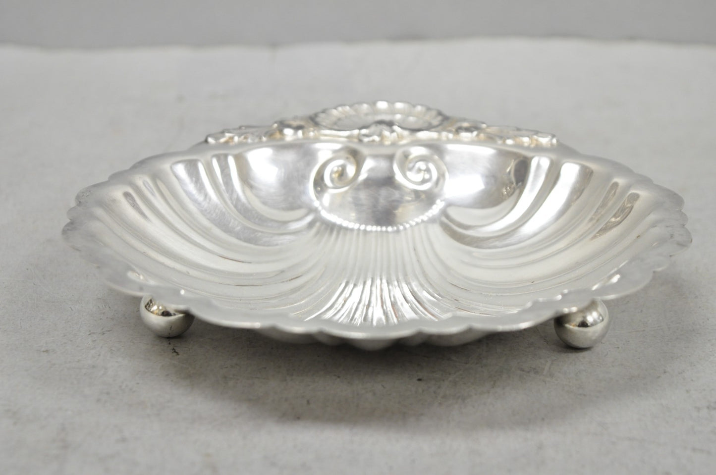 Vintage English Regency Style Silver Plated Small Clam Shell Trinket Dish