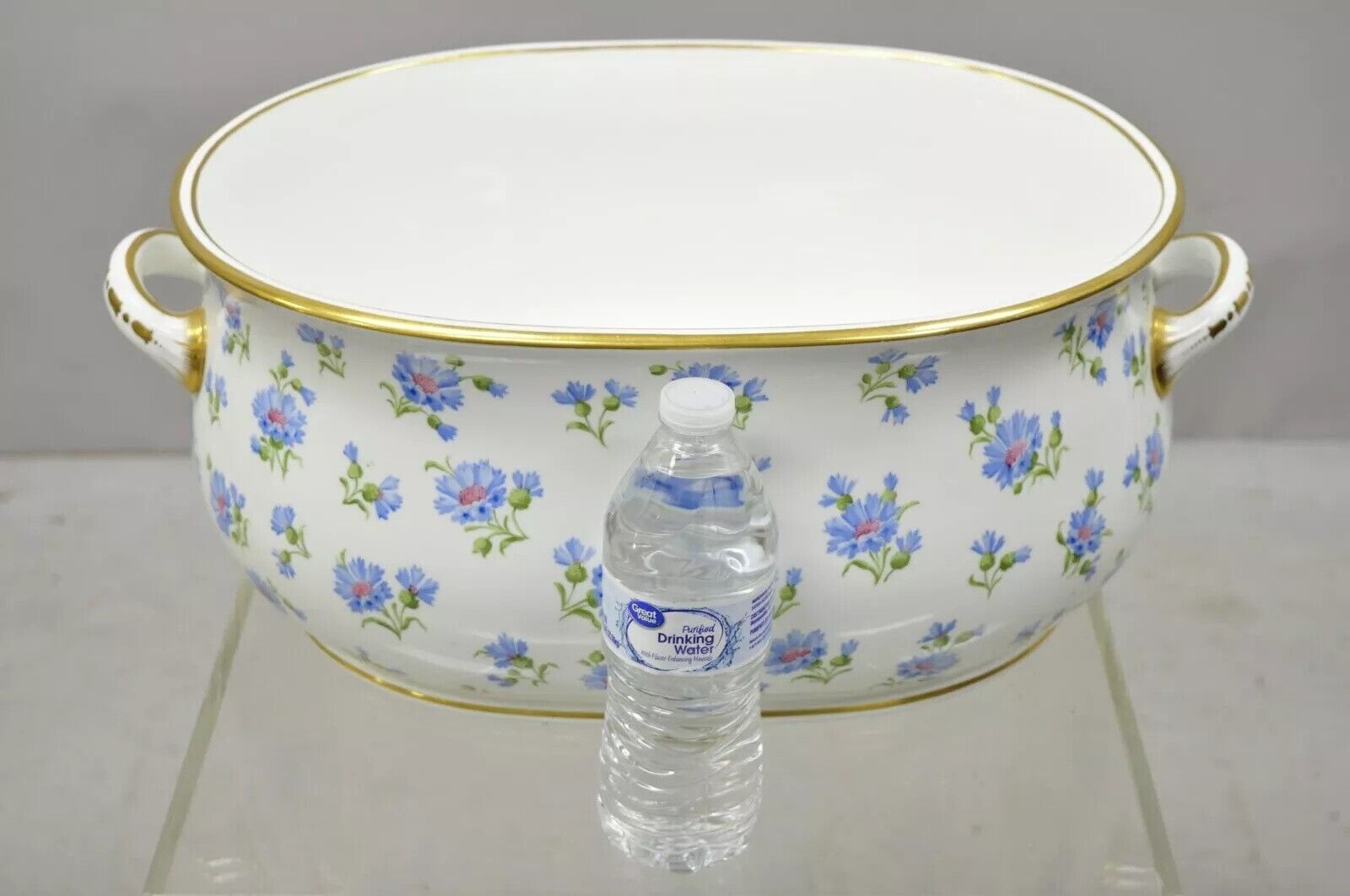 Antique English A.B. Daniell and Son Blue Flower  20" Porcelain Foot Bath Basin