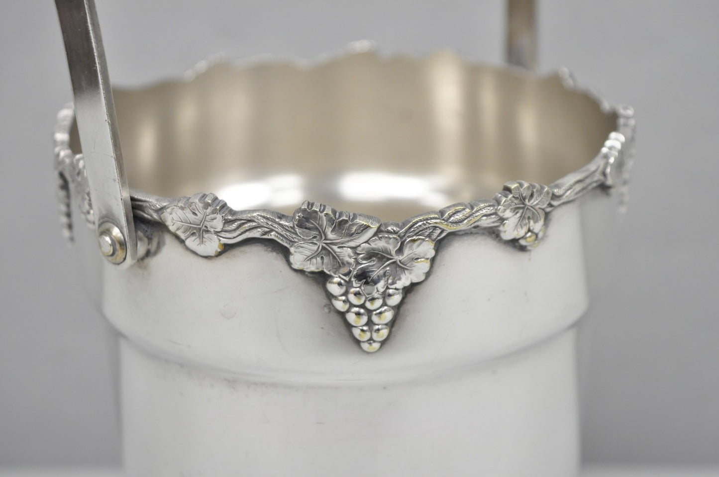 Vintage Victorian Prata 90 Silver Plated Small Bar Champagne Ice Bucket w Handle