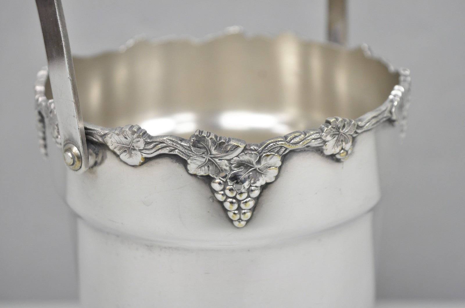 Vintage Victorian Prata 90 Silver Plated Small Bar Champagne Ice Bucket w Handle