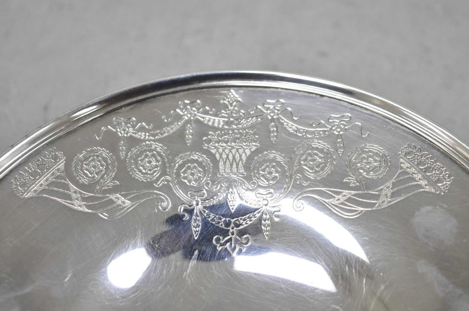 Victorian Middletown Silverware Silver Plated Pedestal Candy Dish Compote