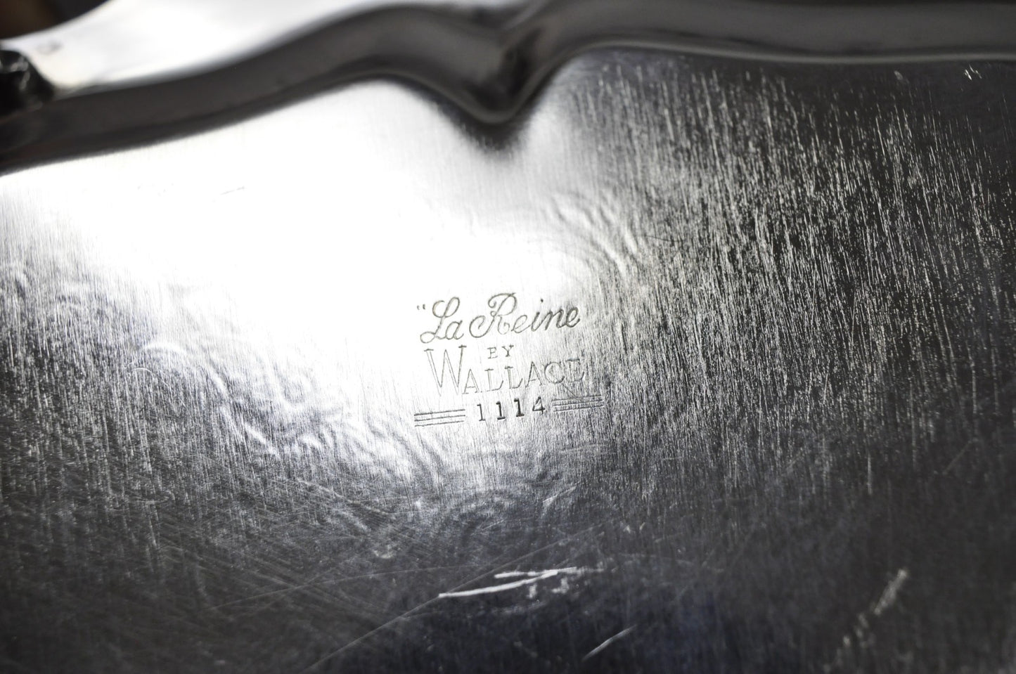 "La Reine" by Wallace Round Scalloped Footed Silver Plated Serving Platter Tray