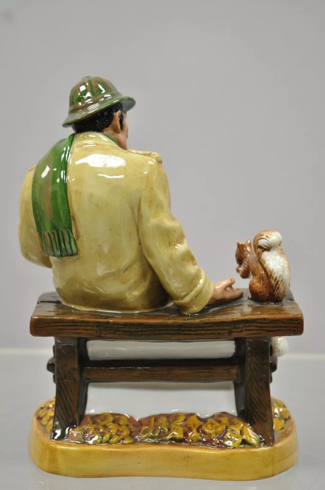 1972 Royal Doulton Lunchtime Figurine NH 2485 Old Man Feeding Squirrels