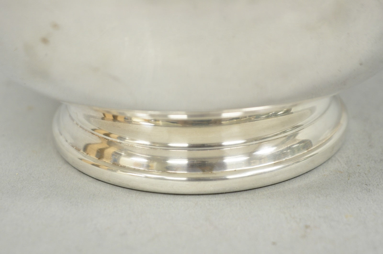Vintage Mid Century Modern Gorham YC780 8" Silver Plated Serving Bowl (B)