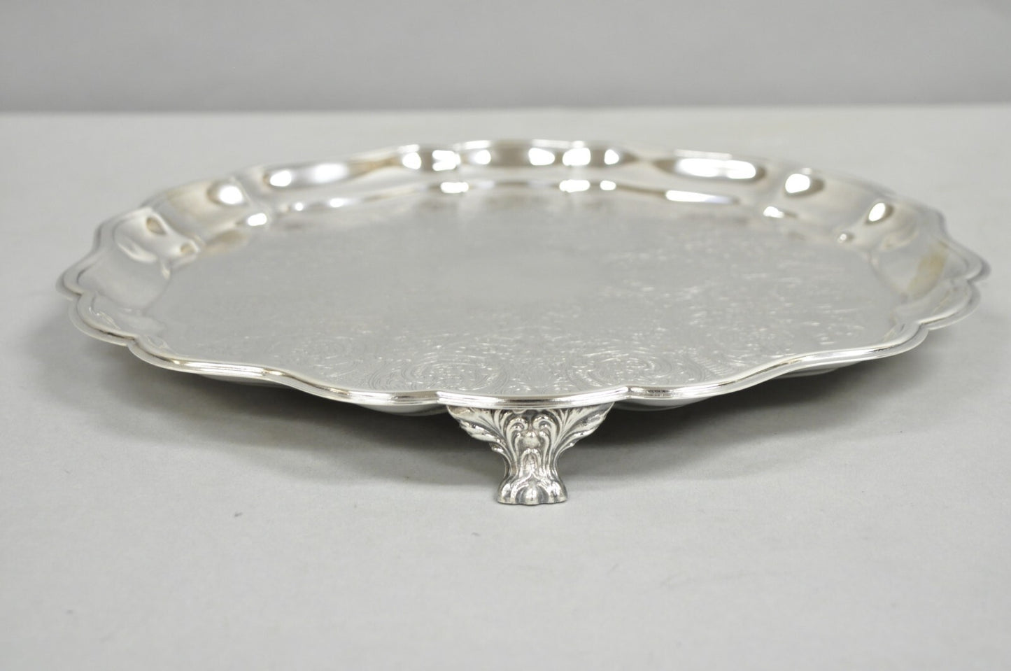 Vintage Sheridan Victorian Silver Plated Footed Round Serving Platter Bar Tray