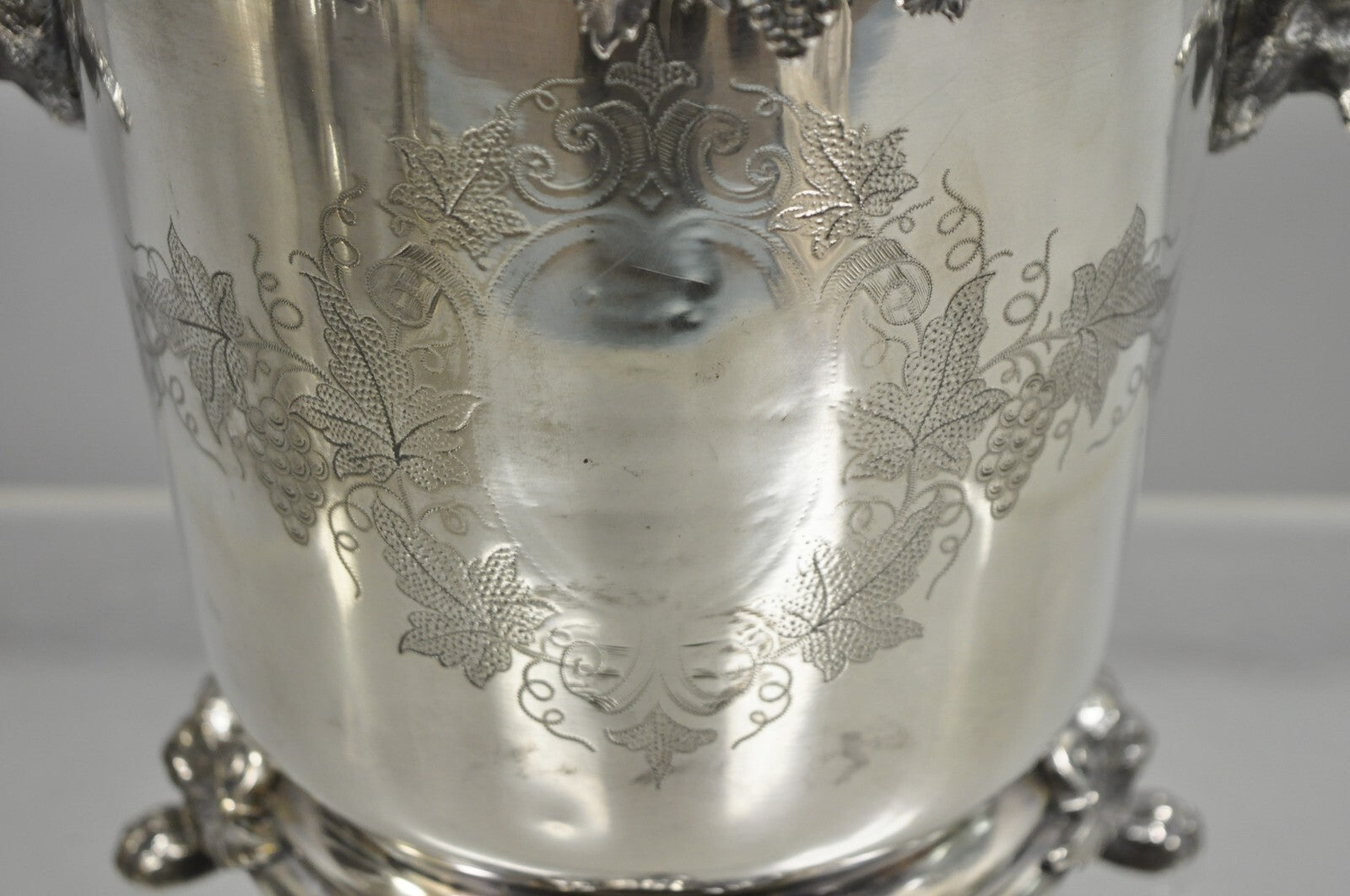 Antique English Victorian Wolf Handle Silver Plated Champagne Chiller Ice Bucket