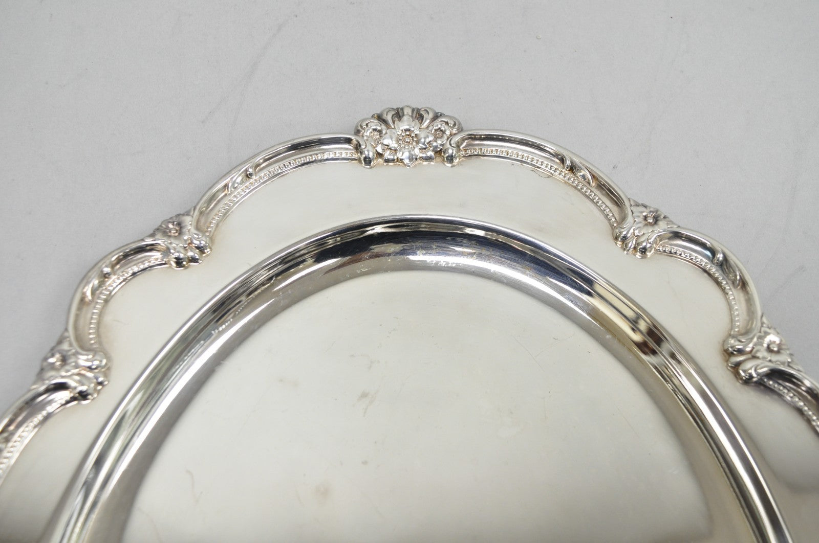 Vintage 1847 Rogers Bros "Remembrance" Oval Silver Plated Serving Platter Tray