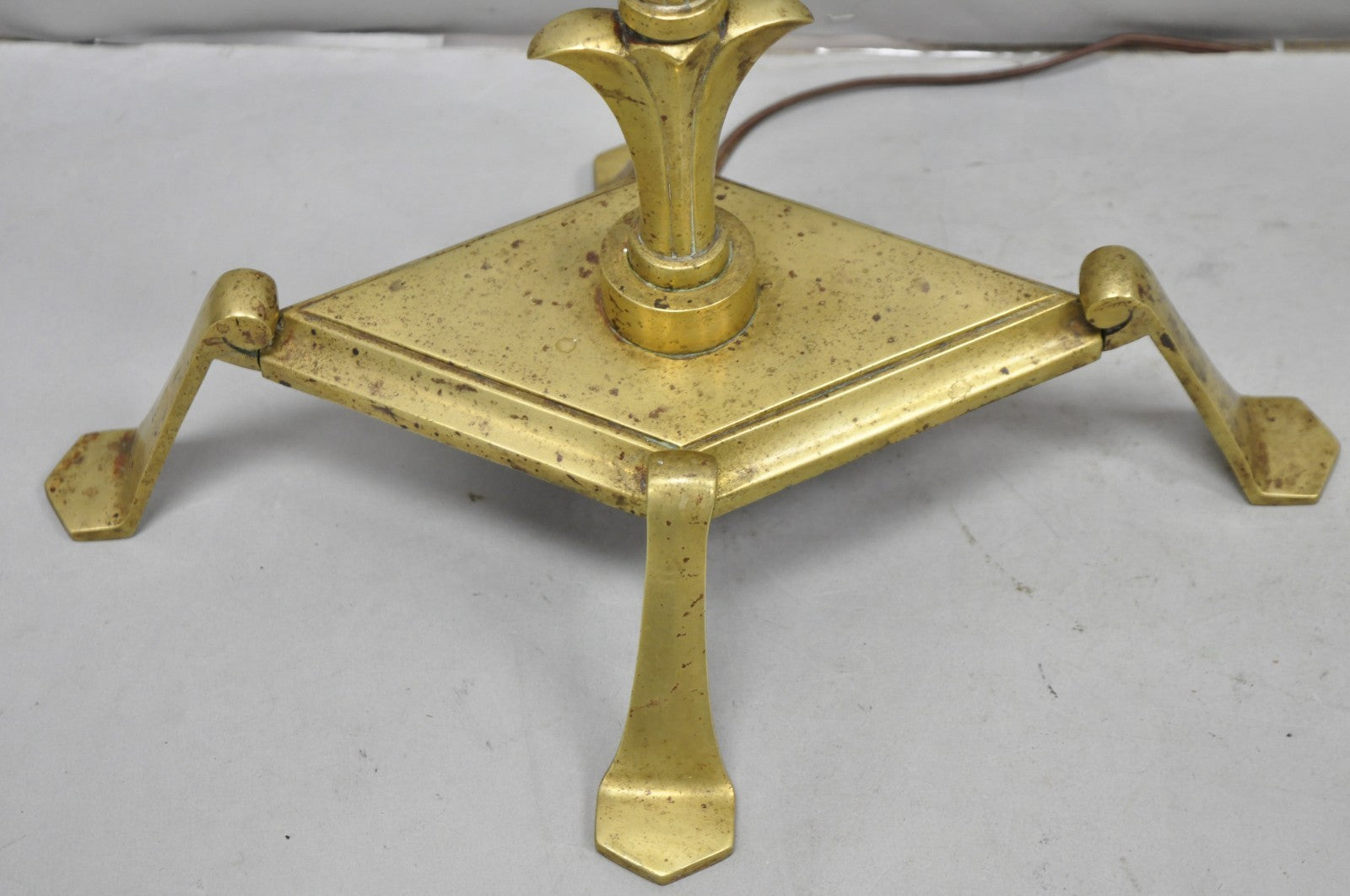 Antique Giacometti Style Brass Bronze Fleur de Lis Gothic Pole Floor Lamp - Pair