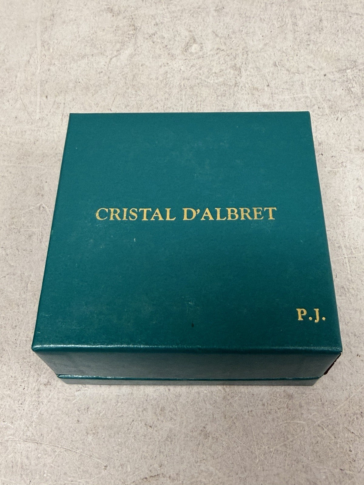 Cristal D'Albret France Franklin D Roosevelt Sulphide Paperweight Faceted Purple