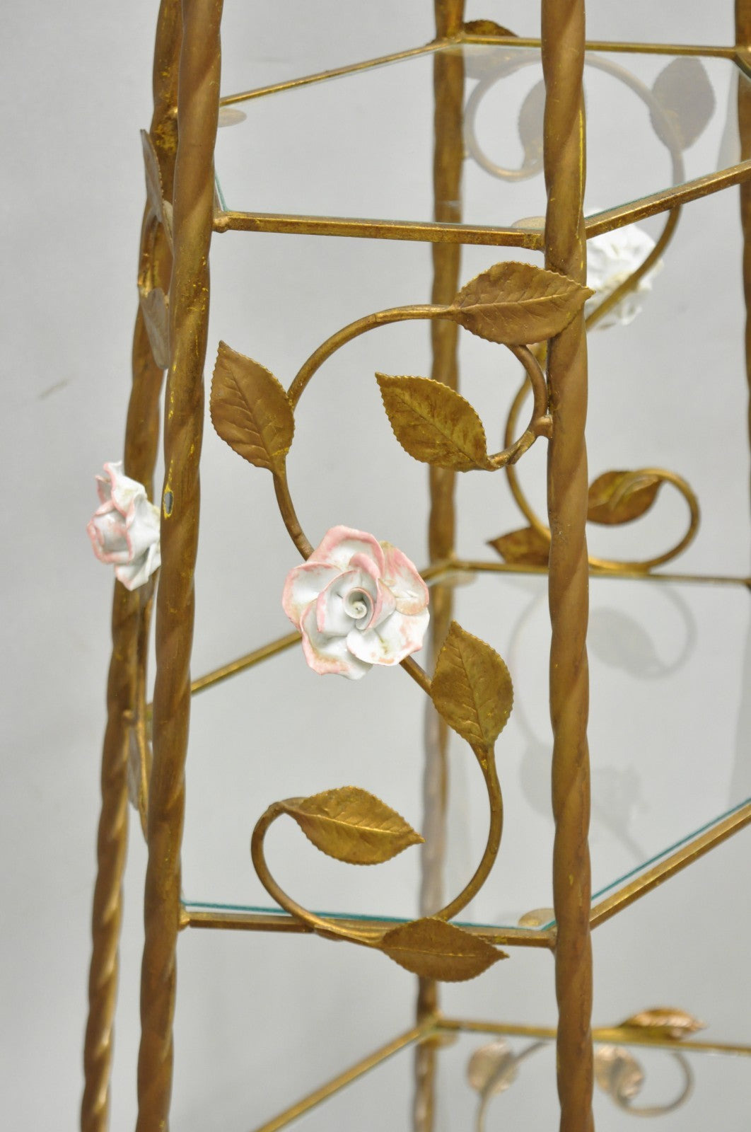 Vintage Italian Hollywood Regency Gold Tole Metal 4 Tier Lighted Etagere Curio