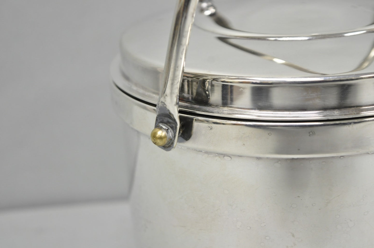 Gorham YC141 Mid Century Modern Silver Plated Reticulating Hinge Ice Bucket