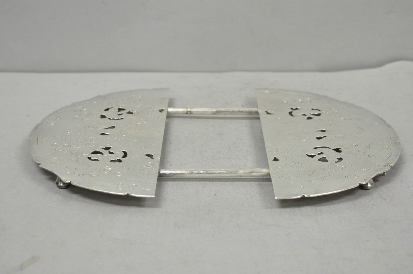 Vintage Gorham YC49-1 Victorian Silver Plated Expanding Pot Trivet Hot Plate
