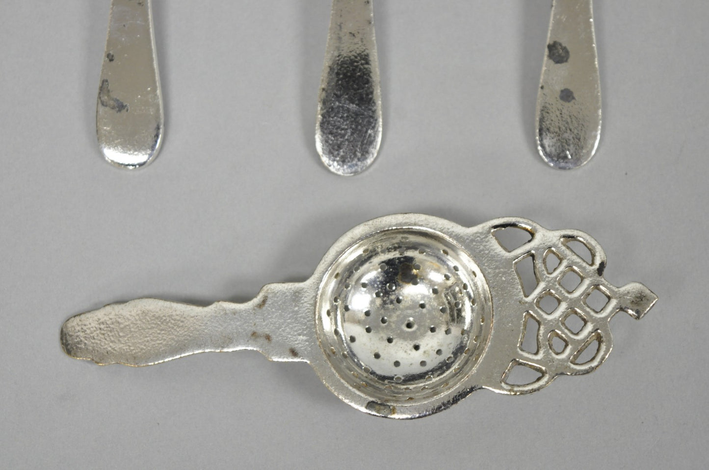 Antique D.W. Haber & Son NY Silver Plated Victorian Tea Strainer - Set of 6