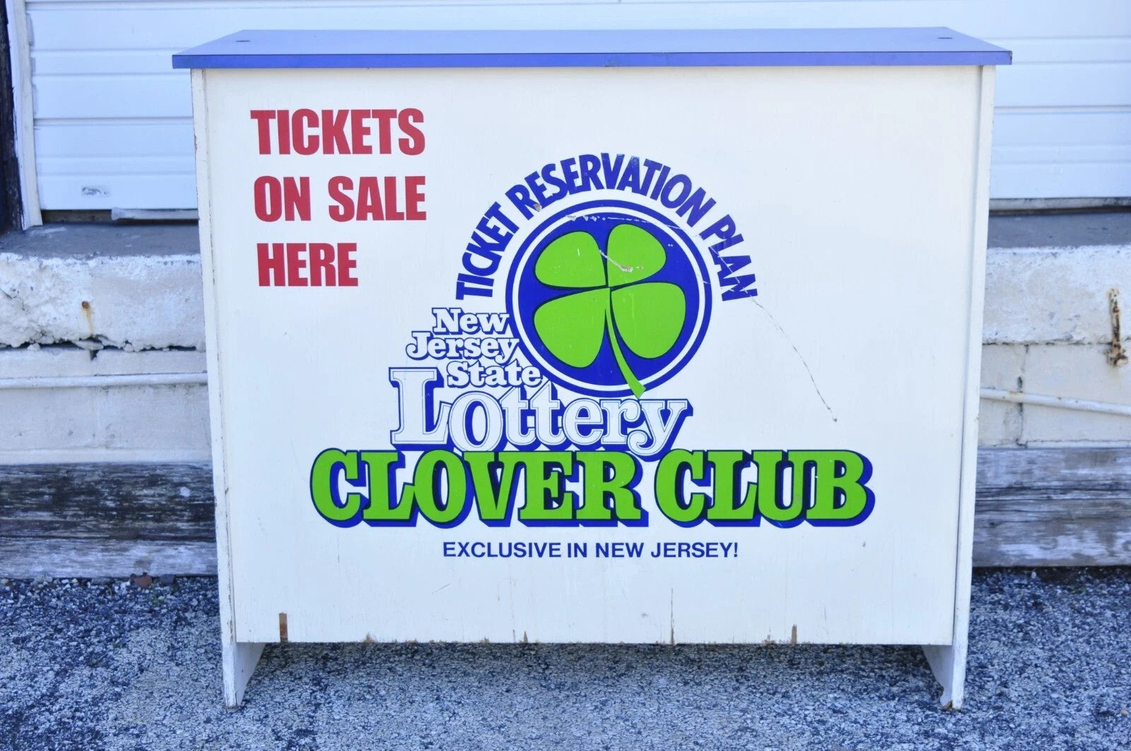 New Jersey Lottery Tickets Lottery Clover Club Advertisement Stand Kiosk Counter