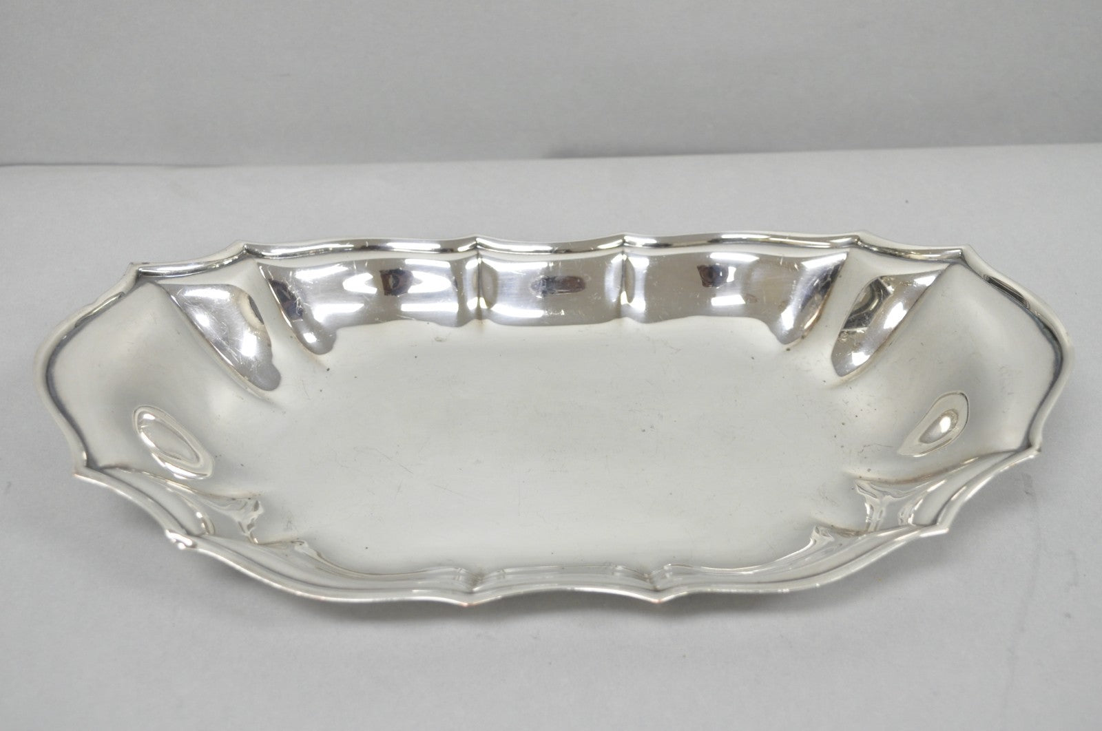 Vintage English Victorian Style Scalloped Oval Narrow Silver Plated Trinket Dish