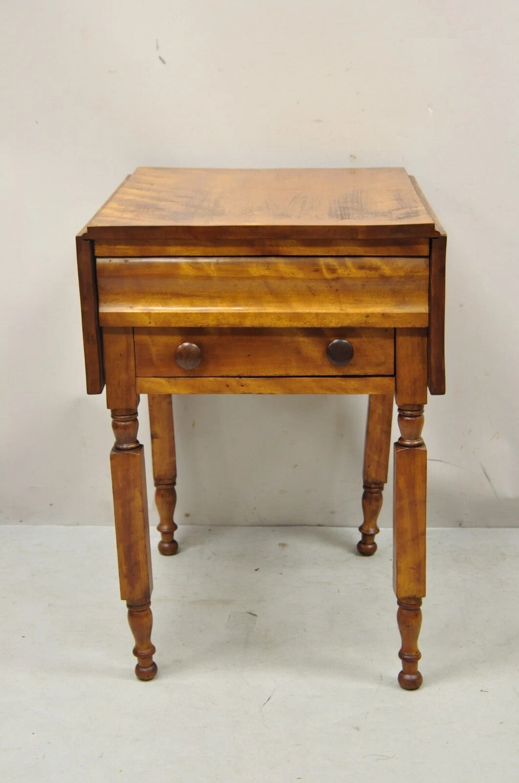 Antique Sheraton Chestnut Wood 2 Drawer Pembroke Drop Leaf Work Side End Table