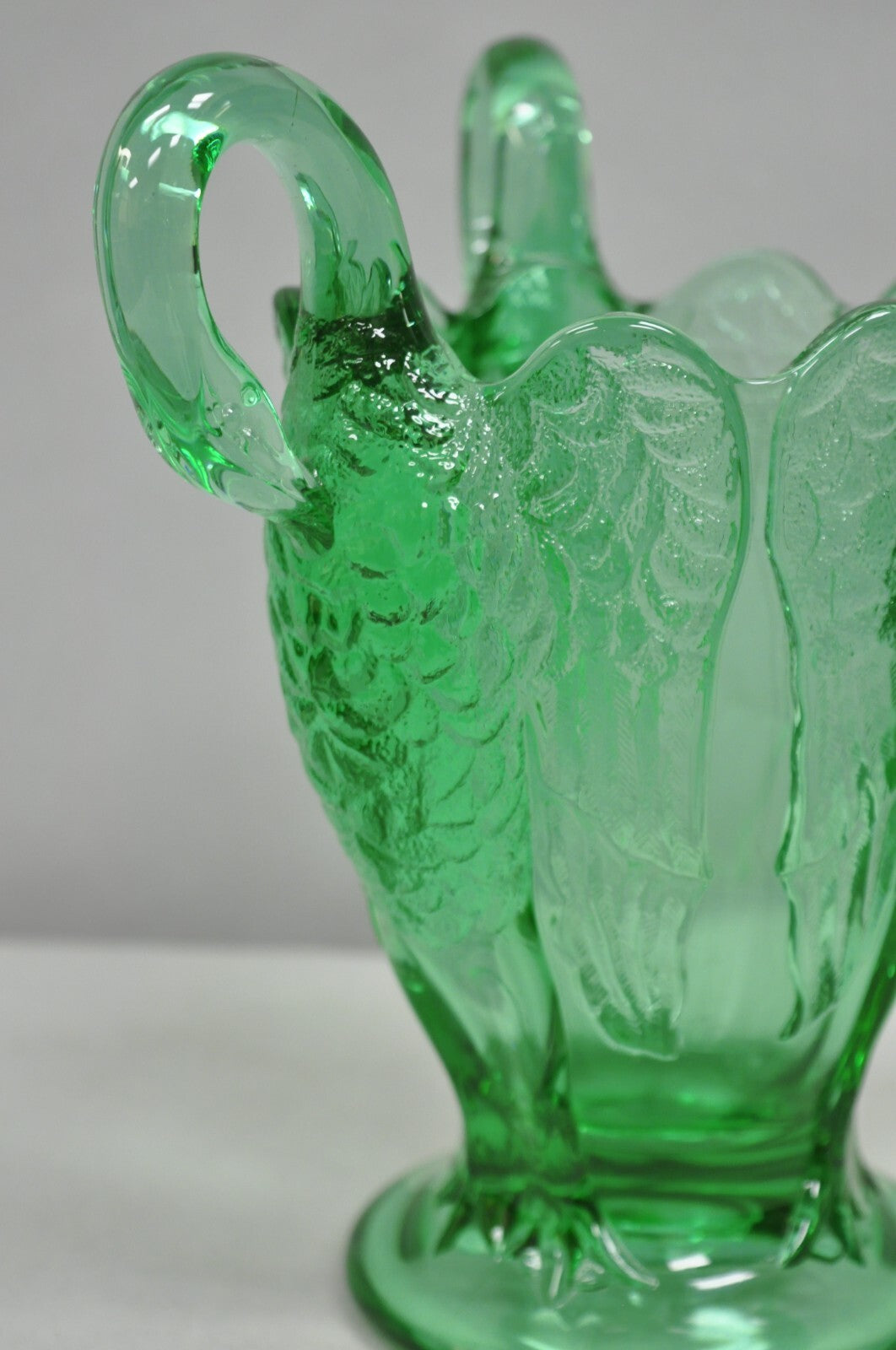 Vintage Imperial Glass Co. Carnival Glass Emerald Green 3 Headed Swan Crane Vase