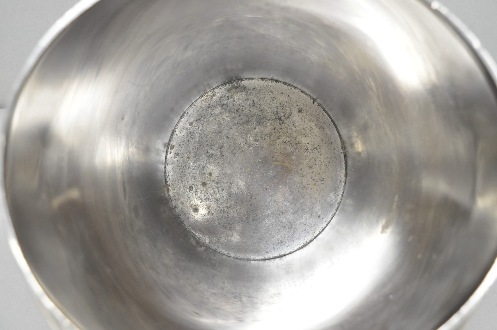International Wilcox English Regency Silver Plated Champagne Ice Bucket "S" Mono