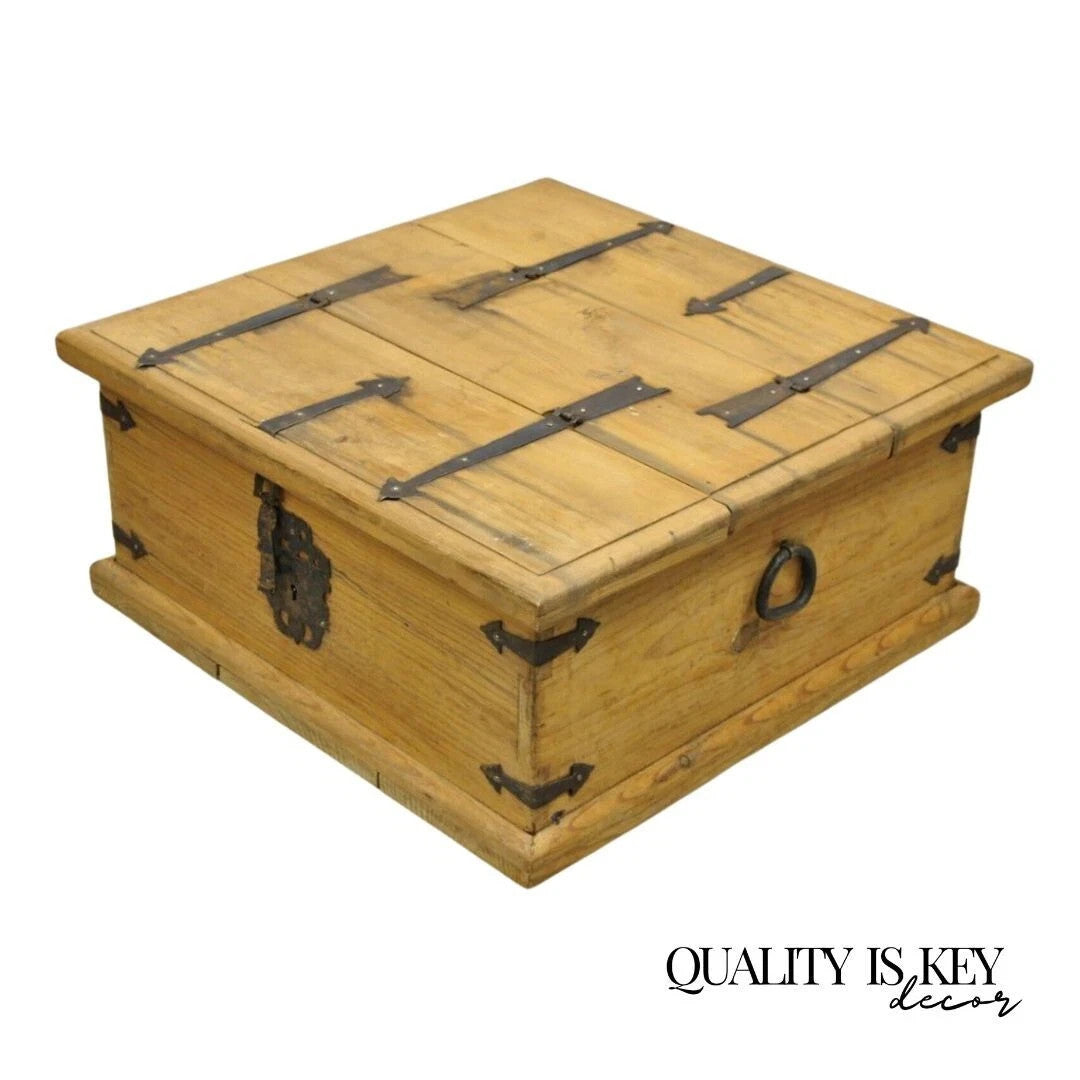 Farmhouse Renaissance Style Mexican Double Lid Wooden Coffee Table Storage Trunk