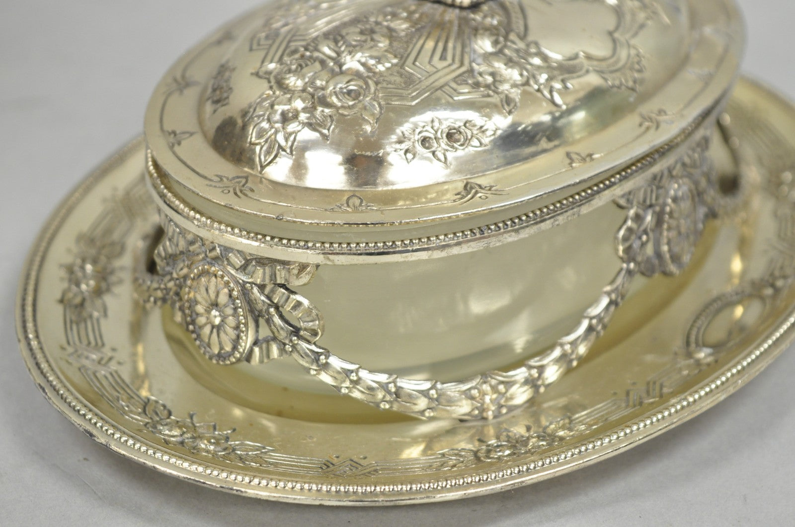 Antique Corbell & Co England Edwardian Adam Silver Plated Ornate Butter Dish