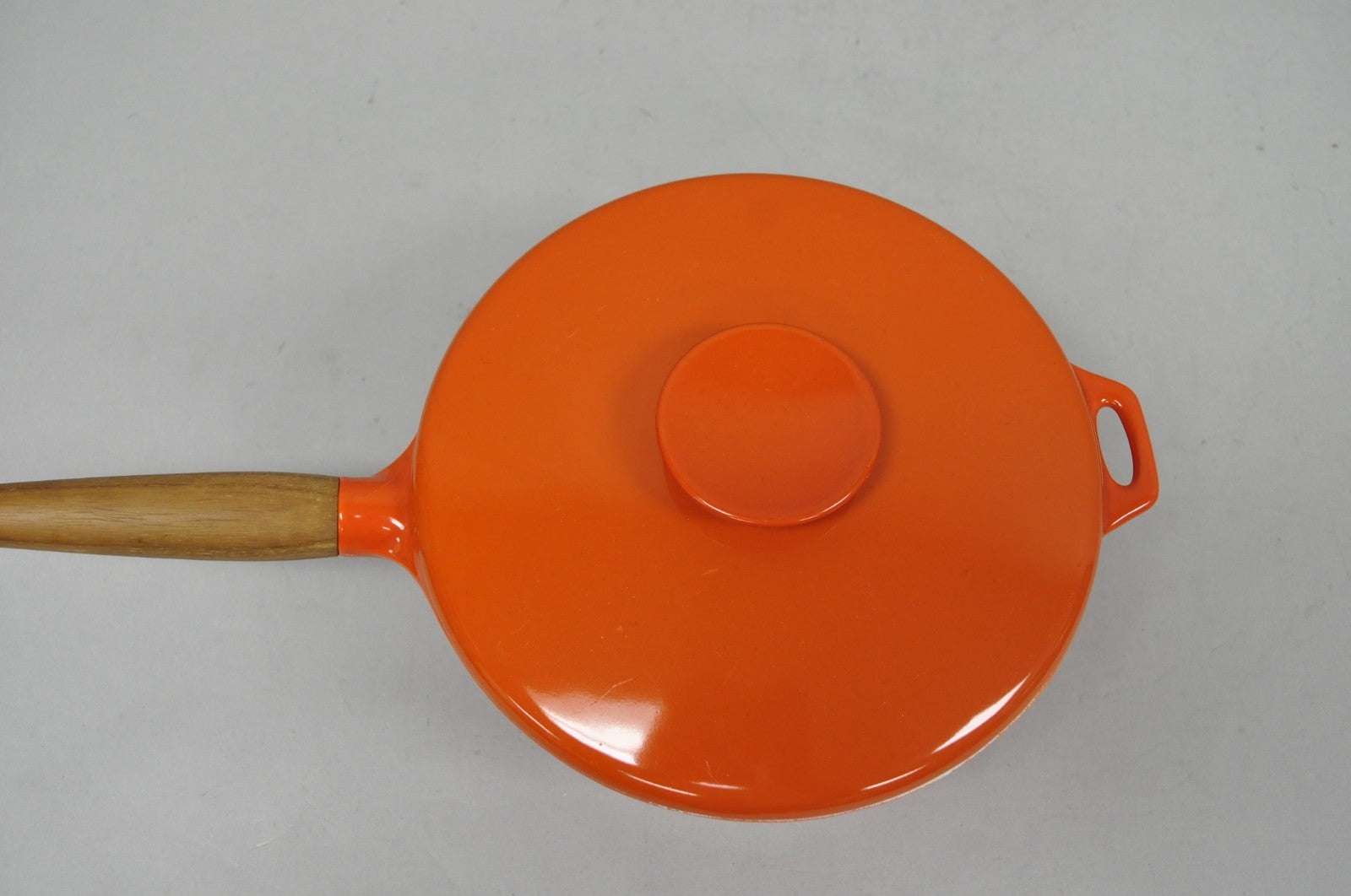 Copco Michael Lax Orange Enameled Cast Iron Saucepan Denmark MCM w / Lid