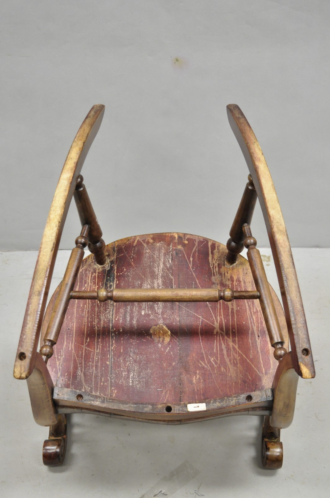 Antique American Victorian Carved Walnut Spindle Back Rocker Rocking Chair