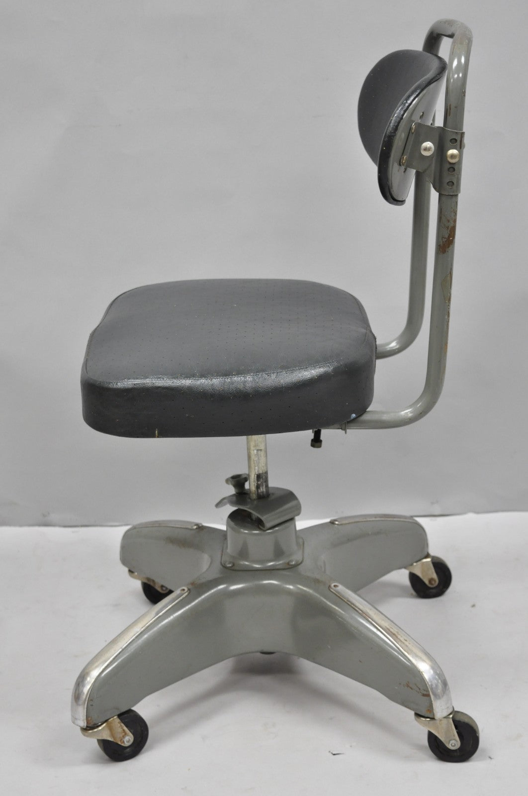 Vintage Hamilton Cosco Propeller Base Tanker Style Adjustable Office Desk Chair