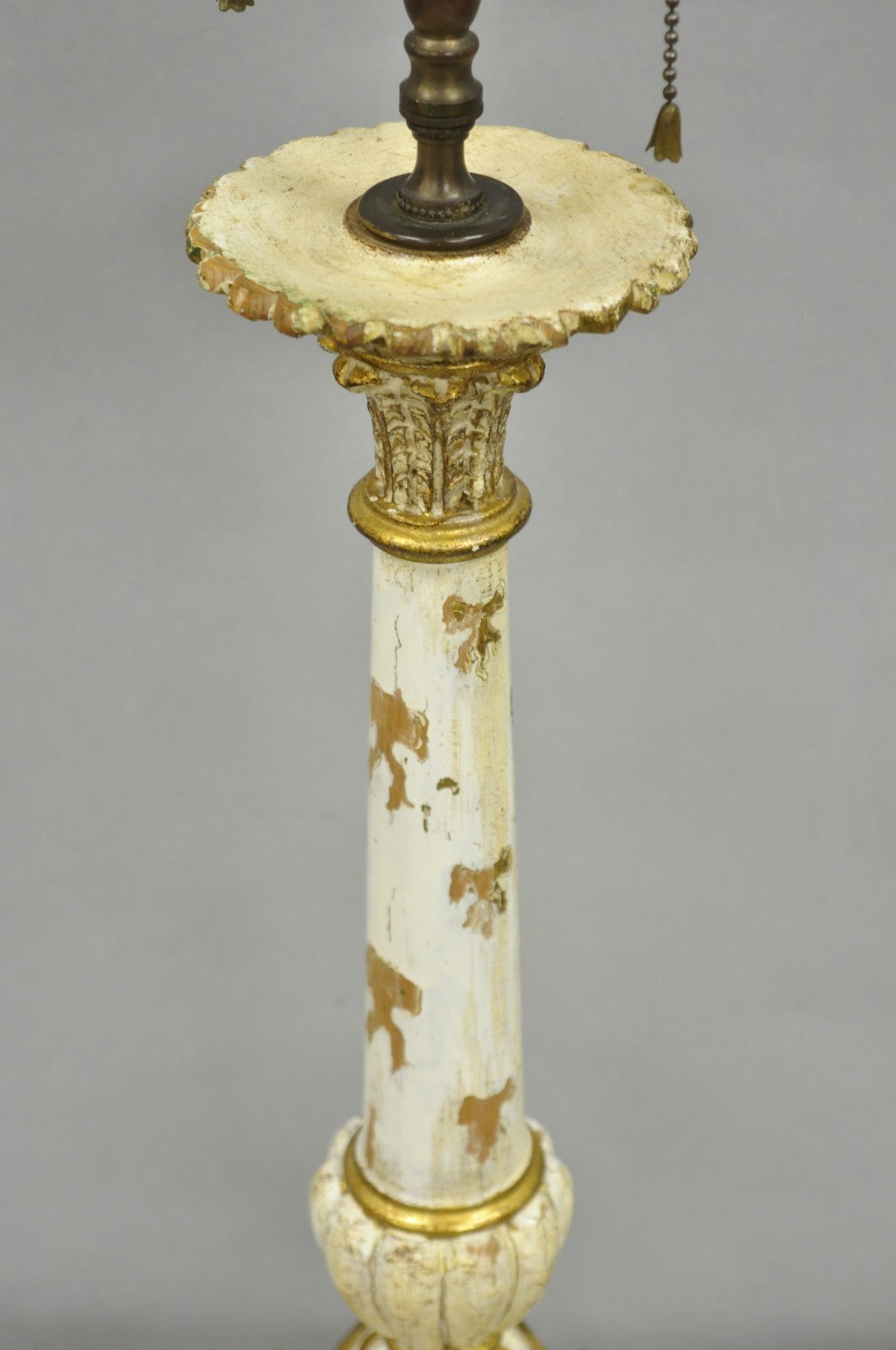 Antique Italian Hollywood Regency Cream Gold Giltwood Column Table Lamp w/ Swans