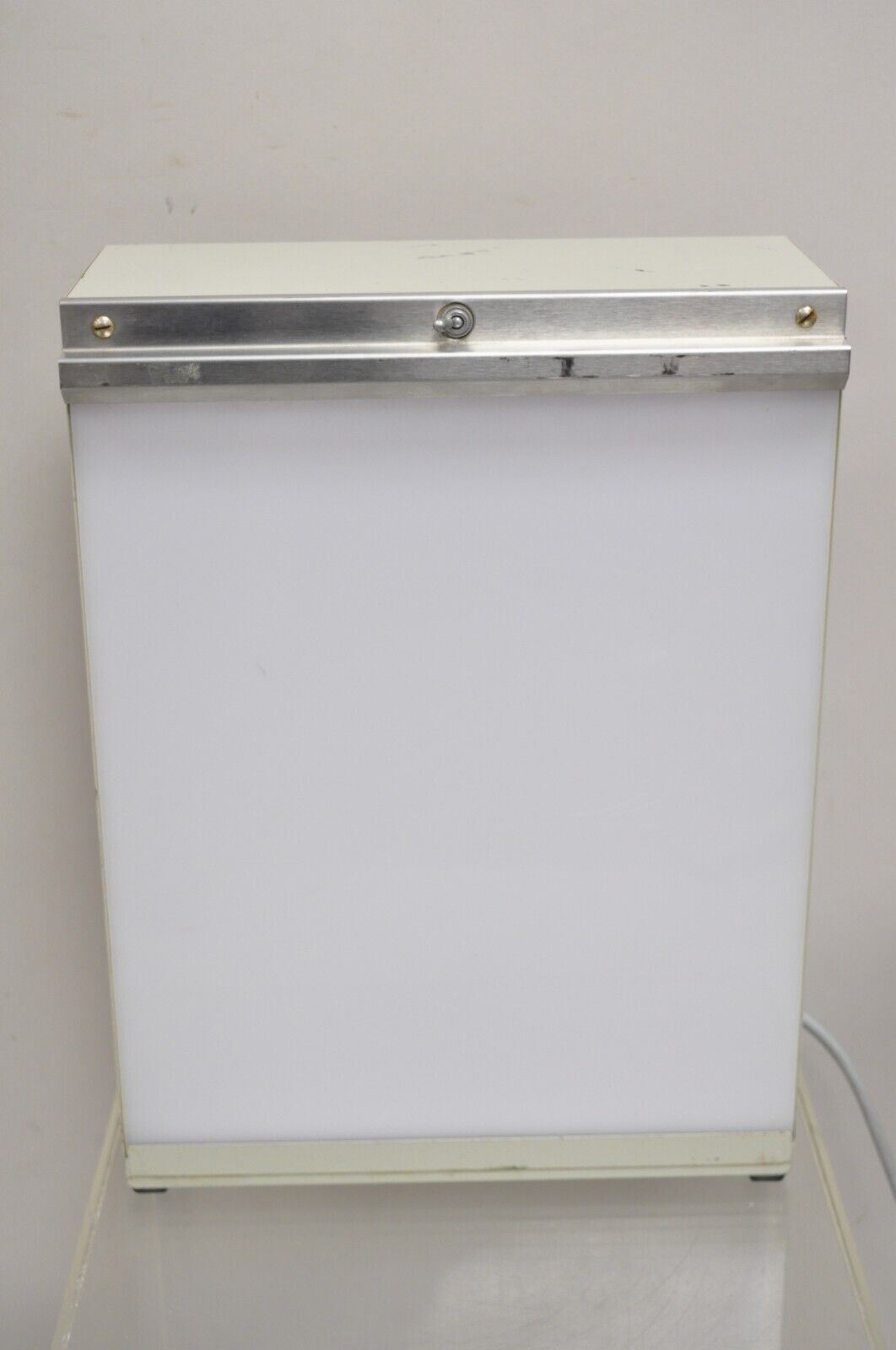 Vintage S&S X-Ray Products X-Ray Film Illuminator Model 460A