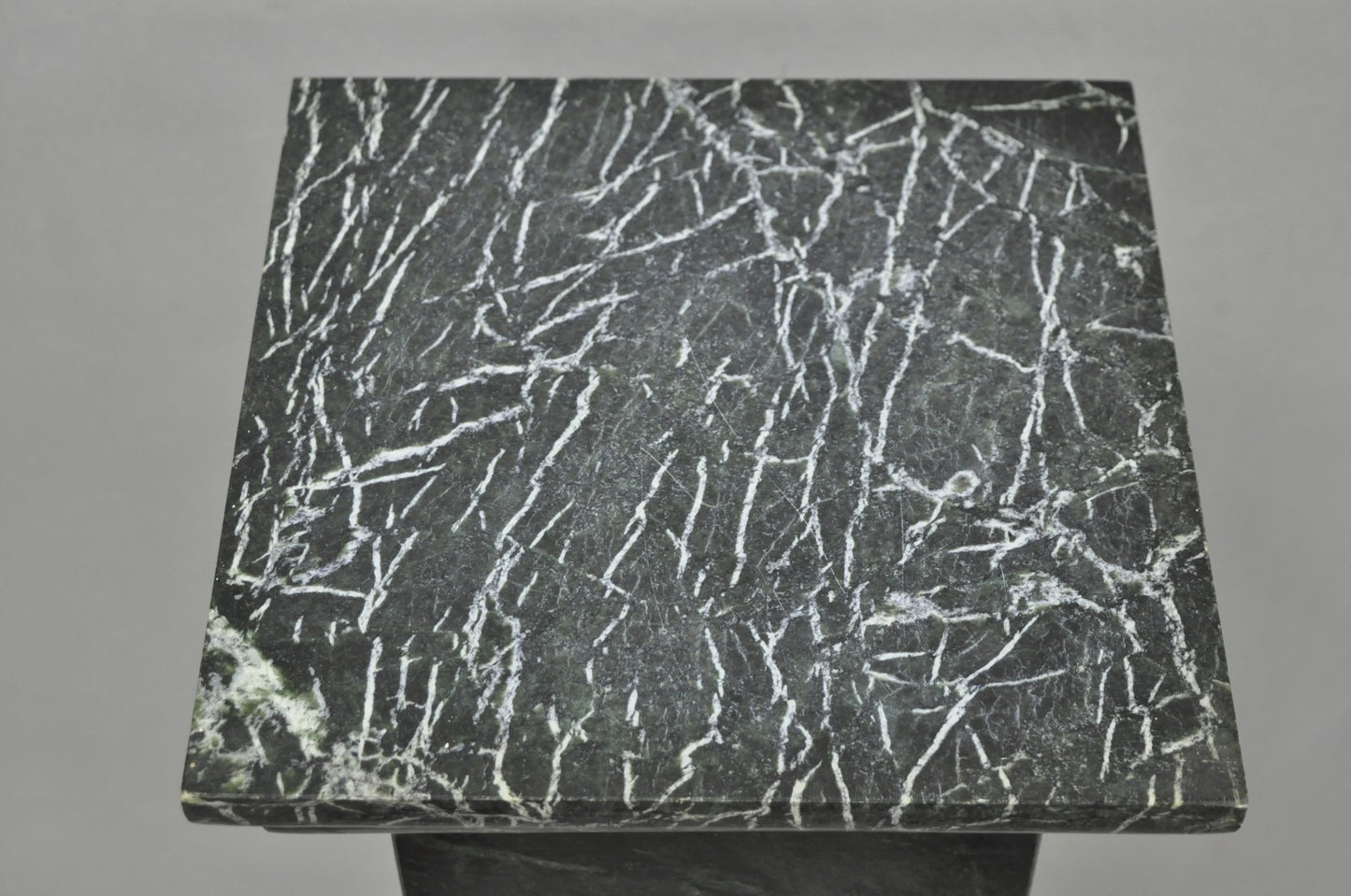 Vintage Italian Classical Style Dark Green Marble Square Column Pedestal Stand