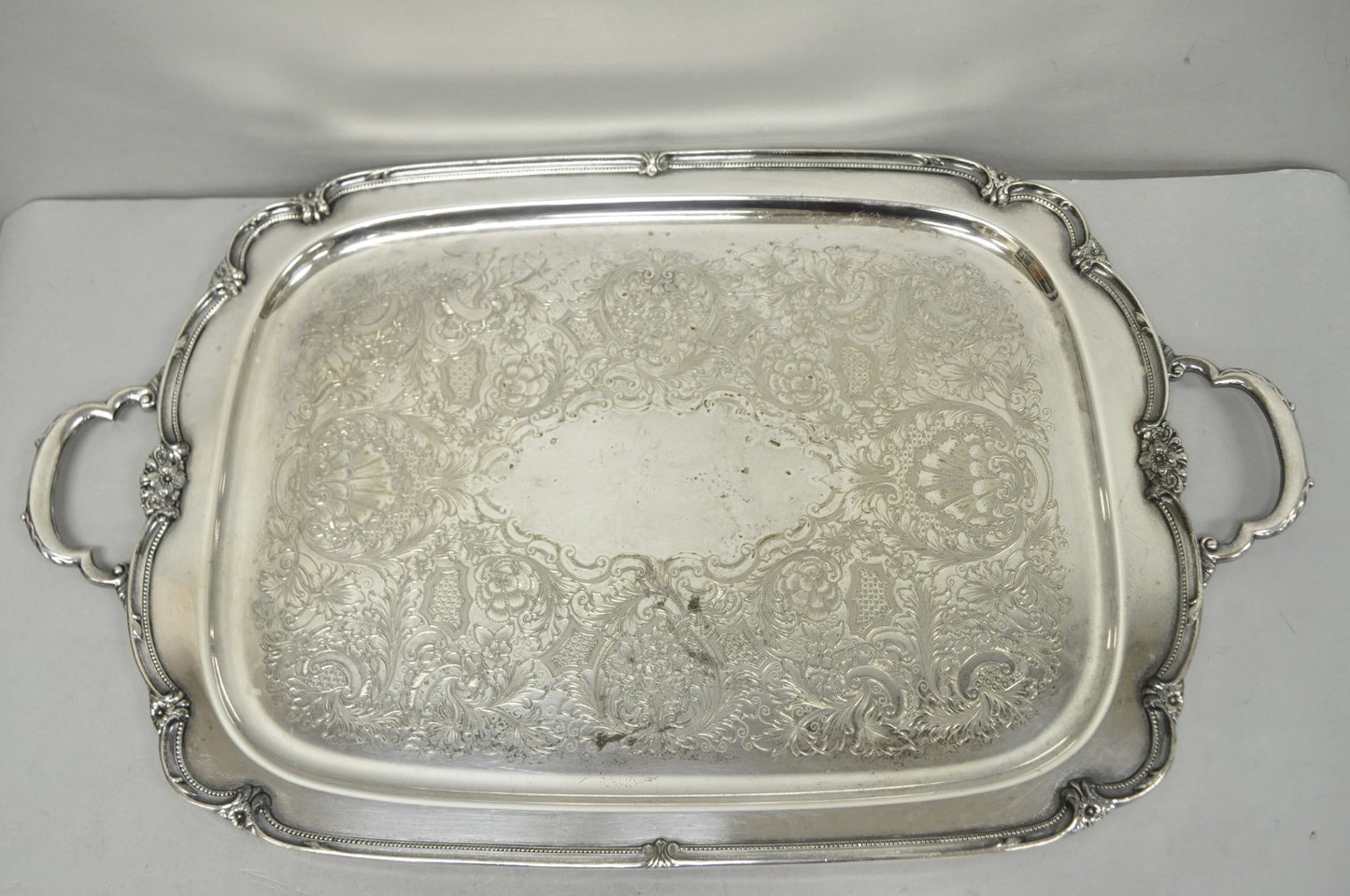 Vintage 1847 Rogers Bros "Remembrance" 9898 Silver Plated Serving Platter Tray