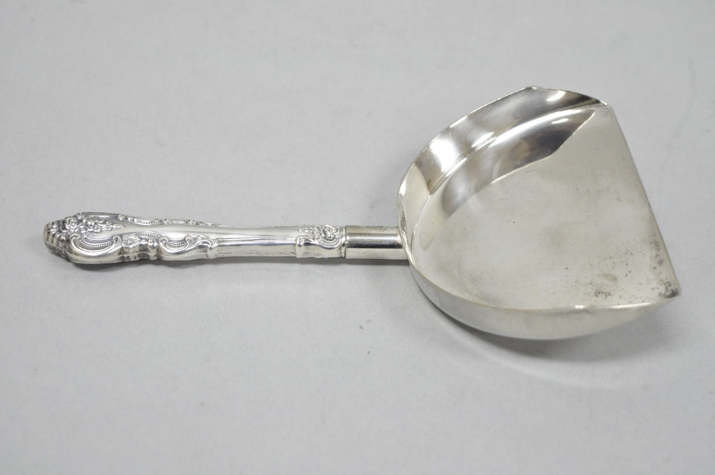 Vintage English Victorian Silver Plated Rose Flower Table Butler Crumb Catcher