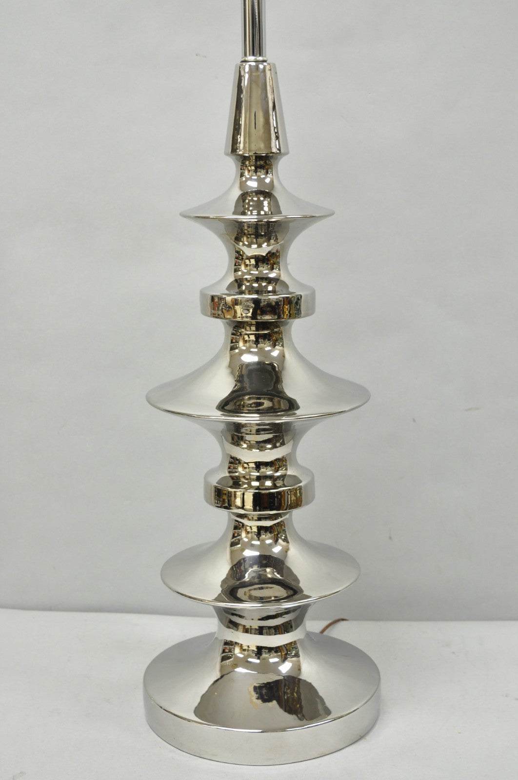 Vintage Italian Mid Century Modern Tall Sculptural Silver Ceramic Table Lamp