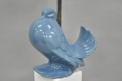 Vintage Chinoiserie Blue White Porcelain Hollywood Regency Dove Bird Table Lamp