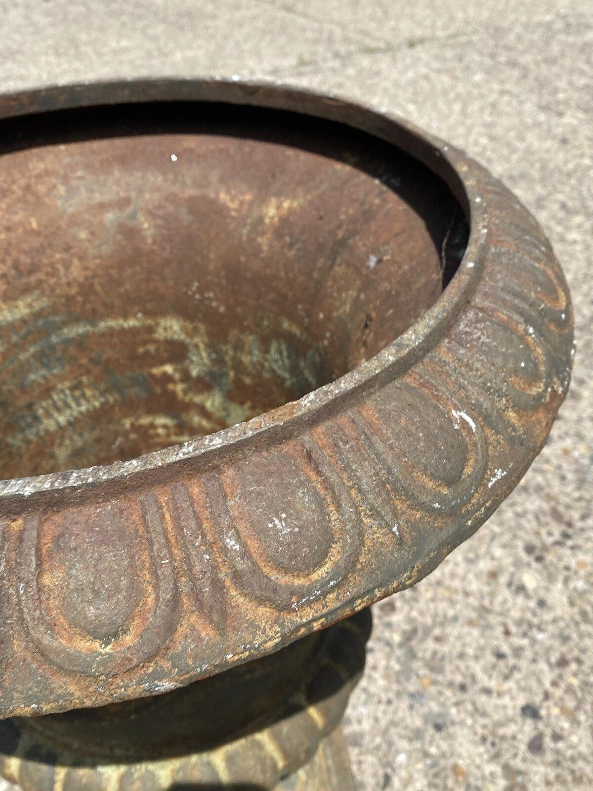 Vintage French Style Cast Iron 31"H Round Campana Urn Outdoor Garden Planter Pot